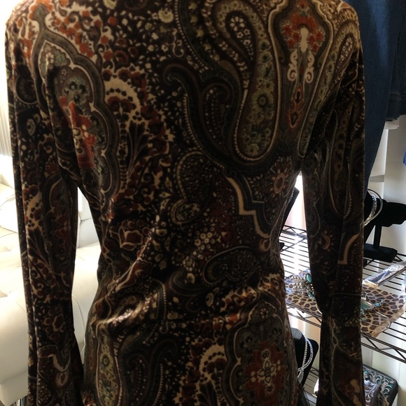 Top - Picture 4 of 4